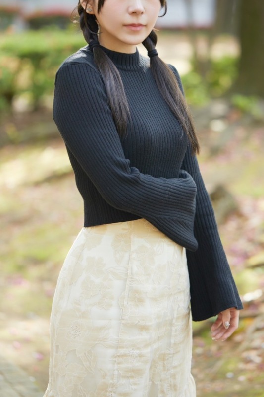 長谷部 萌奈